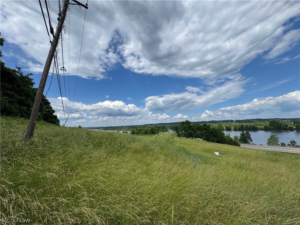 Land in Belpre 4