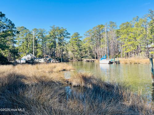 6017 Harbour Way, Oriental, NC, 28571-9559 | Card Image