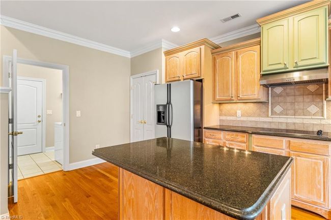 Kitchen | Image 21