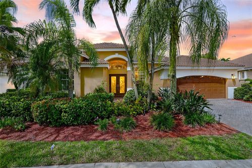 2807 Oakbrook Ln, Weston, FL, 33332-3408 | Card Image