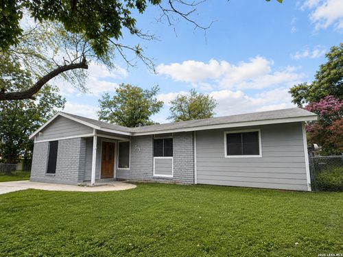 511 Barbuda St, San Antonio, TX, 78227-3139 | Card Image