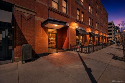 2d-1745 Wazee St, Denver, CO, 80202-5968 | Card Image