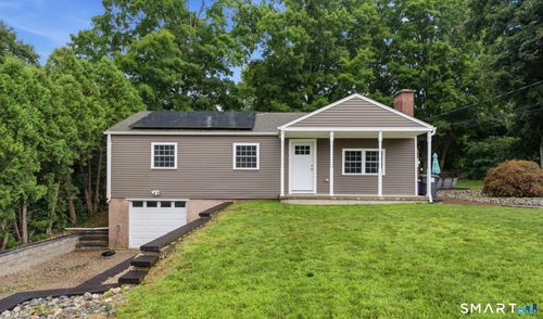11 Lake Rd, Portland, CT, 06480-1366 | Card Image