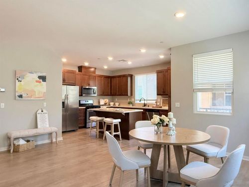 309 Mission Villas Rd, San Marcos, CA, 92069-2075 | Card Image