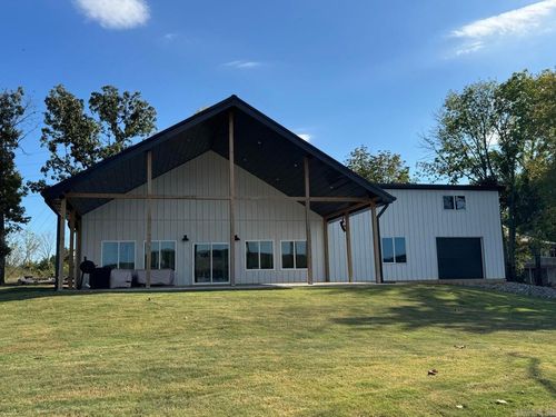 1357 E Tri Lakes Dr, Horseshoe Bend, AR, 72512-5586 | Card Image