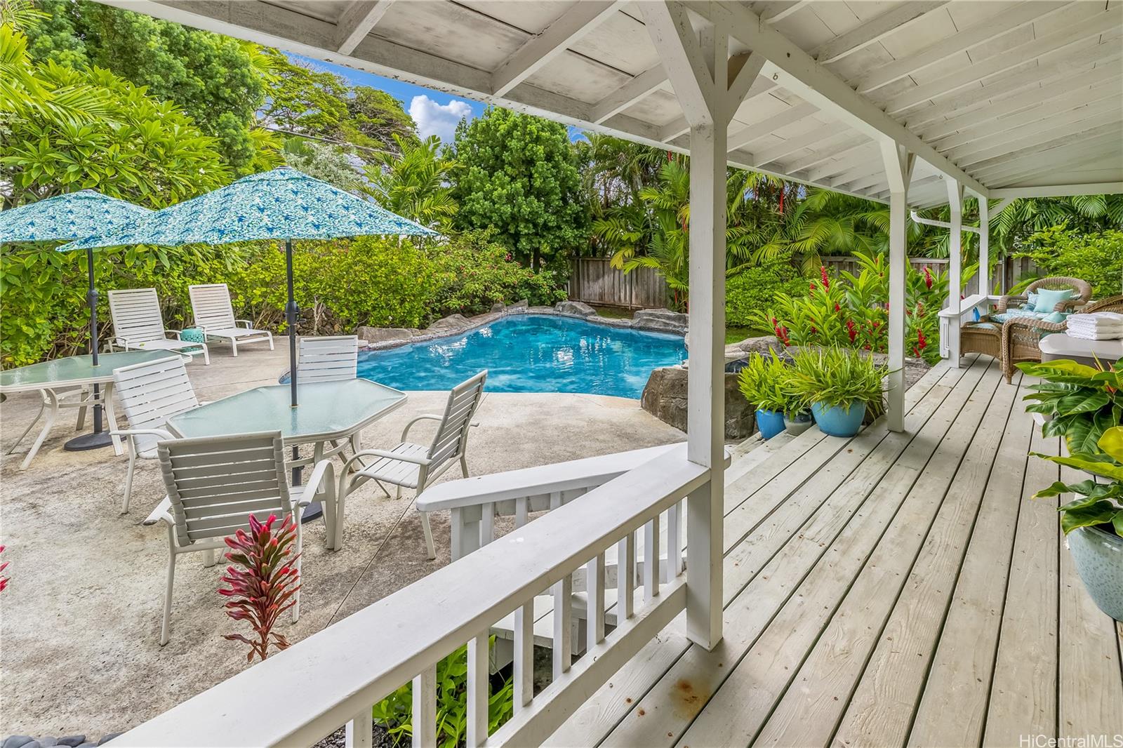 Mokolea Dr, Kailua, HI 96734