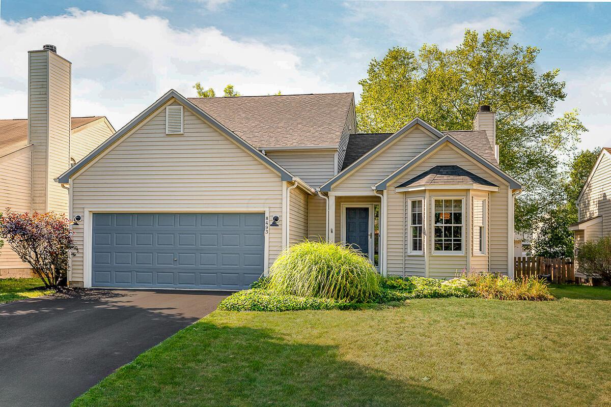 Amarillo Dr, Blacklick, OH 43004