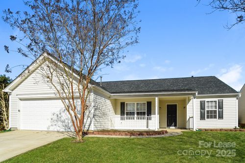 1008 Glen Hollow Dr, Indian Trail, NC, 28079-8469 | Card Image