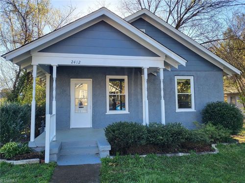 2412 Spruce St, Greensboro, NC, 27405-4828 | Card Image