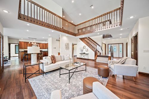 9426 Bennington Chapel Rd, Centerburg, OH, 43011-9371 | Card Image