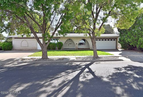 2744 Topley Ave, Las Cruces, NM, 88005-1334 | Card Image
