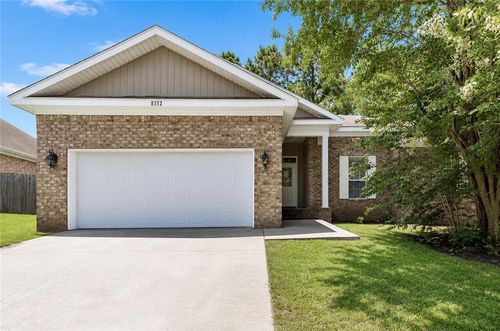 8352 Preakness Ct, Daphne, AL, 36526-8338 | Card Image