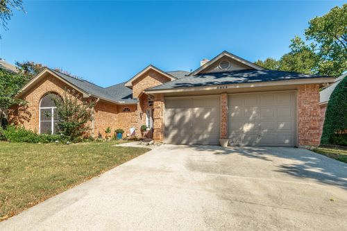 2608 Glenridge Dr, Flower Mound, TX, 75028-7523 | Card Image