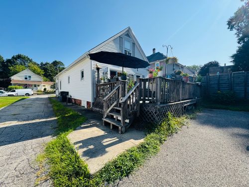 45 Carter St, Killingly, CT, 06239-3500 | Card Image