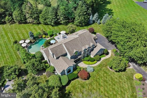 1010 Bala Farms, West Chester, PA, 19382-2345 | Card Image