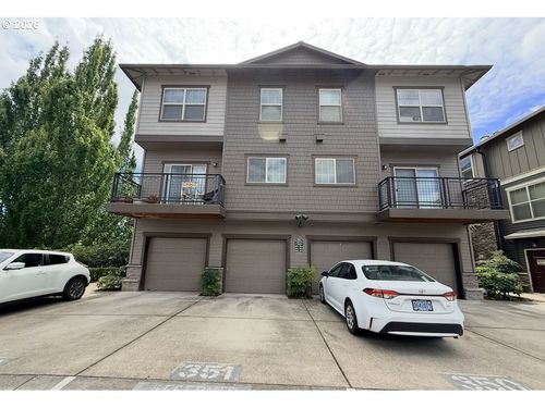 8902 Ne Brentford Ter, Hillsboro, OR, 97006 | Card Image