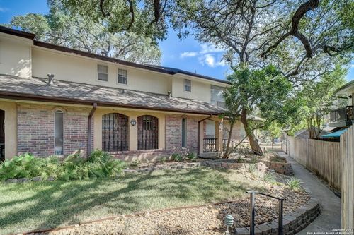 apt-44b-8915 Datapoint Dr, San Antonio, TX, 78229-2500 | Card Image