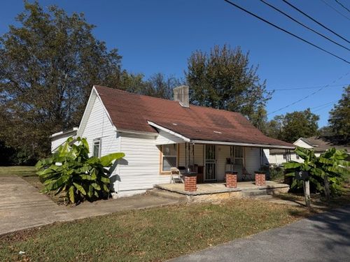 405 Calhoun Ave, Fayetteville, TN, 37334-3309 | Card Image