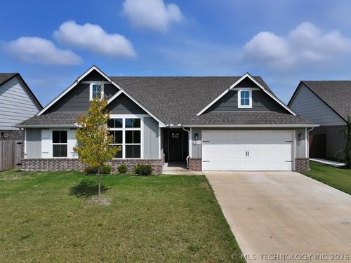 23073 E 106th St S, Broken Arrow, OK, 74014-6271 | Card Image