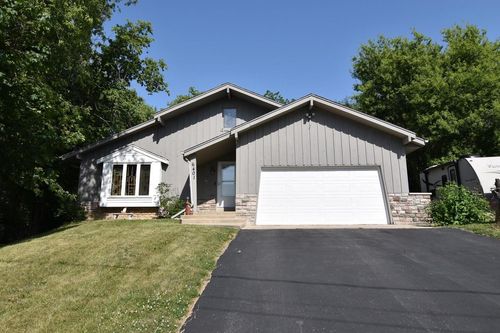 6401 237th Ave, Salem, WI, 53168-9632 | Card Image