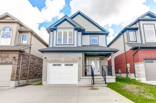 318 Old Huron Rd, Kitchener, ON, N2R0H5 | Card Image