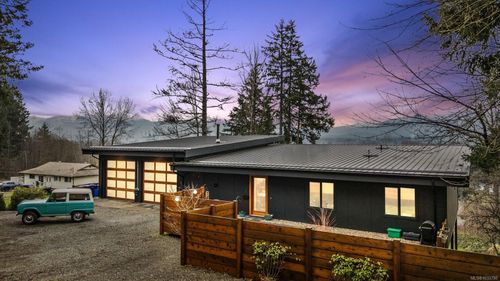 4721 Island Highway, Courtenay, BC, V9N5Y5 | Card Image