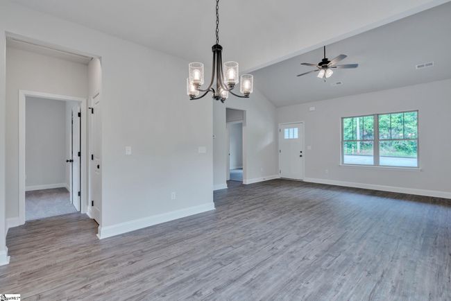 113 N Spencer St, House other with 2 bedrooms, 2 bathrooms and null parking in Duncan SC | Image 7