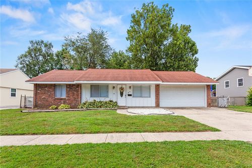 309 Essex Ave, Mattoon, IL, 61938-5837 | Card Image