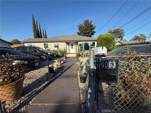 9063 Olive, Fontana, CA, 92335 | Card Image