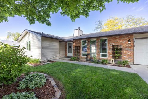 3497 E Whitman Dr, Boise, ID, 83716-5680 | Card Image