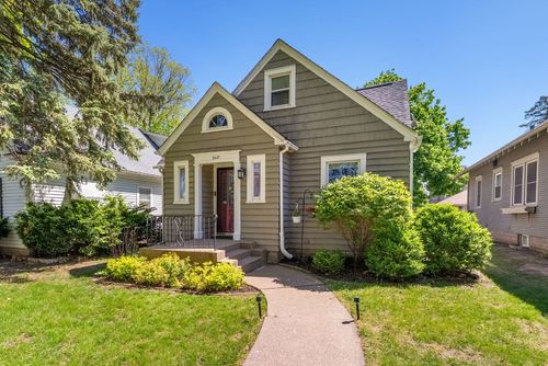 2631 Western Ave, Davenport, IA, 52803-1474 | Card Image