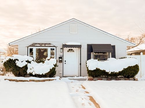 15332 Dante Ave, Dolton, IL, 60419-3138 | Card Image