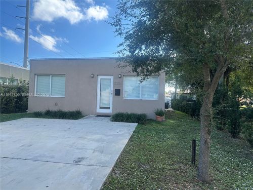 2206 Simms St, Hollywood, FL, 33020-1636 | Card Image