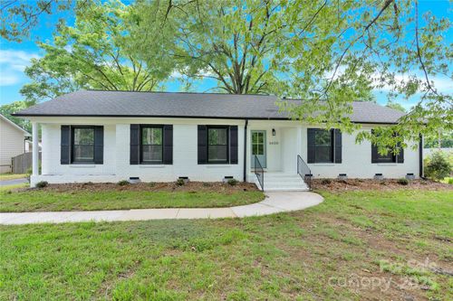 6600 Knightswood Dr, Charlotte, NC, 28226-7602 | Card Image