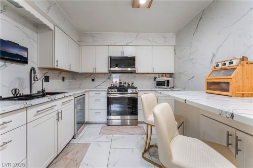 unit-c-2128 Chertsey Dr, Las Vegas, NV, 89108-3443 | Card Image