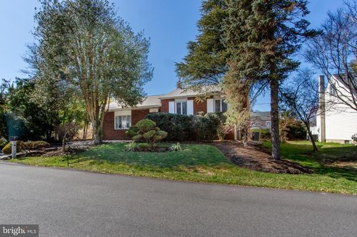 48 Hershel St, FEASTERVILLE TREVOSE, PA, 19053-2326 | Card Image