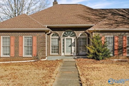 115 Asheville Dr, Huntsville, AL, 35811-8513 | Card Image