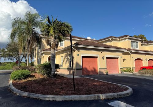 apt-101-2557 Centergate Dr, Miramar, FL, 33025-7268 | Card Image