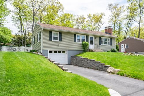 355 Pickering St, Manchester, NH, 03104-2702 | Card Image
