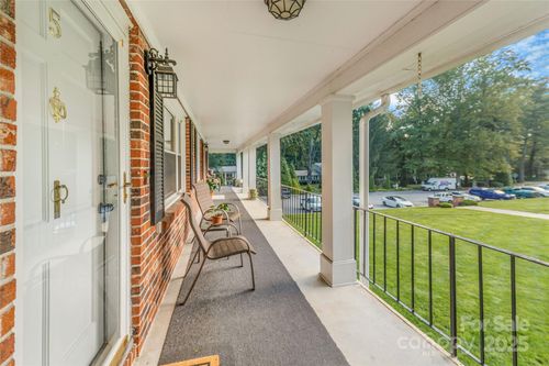 apt-5c-102 Boyd Dr, Flat Rock, NC, 28731-8806 | Card Image