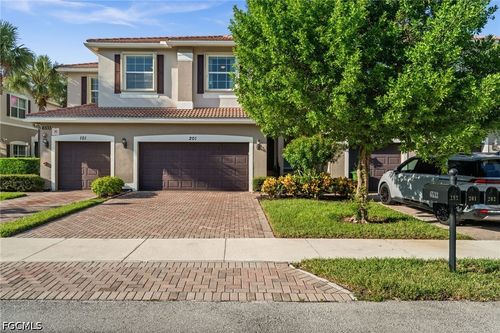56201-6533 Monterey Pt, NAPLES, FL, 34105-5068 | Card Image