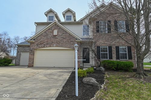 18690 Round Lake Rd, Noblesville, IN, 46060-1486 | Card Image