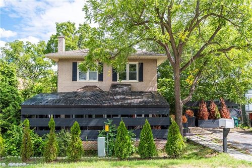 69 Hillview Rd, Saint Catharines, ON, L2S1S8 | Card Image