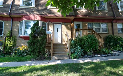 9-116 Notch Hill Rd, Kingston, ON, K7M2X1 | Card Image