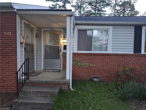 1846 Villa Dr, Greensboro, NC, 27403-1257 | Card Image