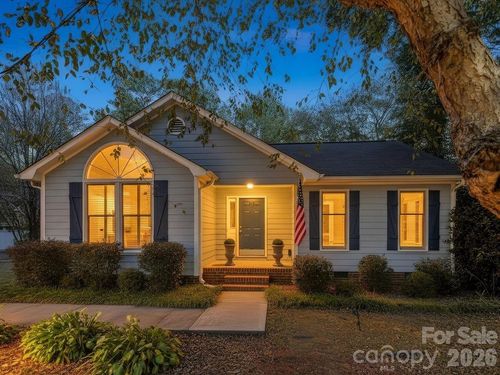 664 Tryon Pl, Gastonia, NC, 28054-6066 | Card Image