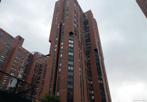 28c-1601 3rd Ave, New York, NY, 10128-0029 | Card Image