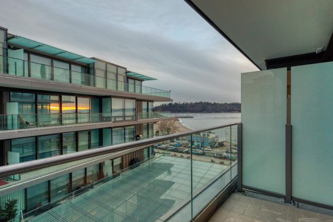 502 - 1355 Bellevue Avenue, Condo with 1 bedrooms, 1 bathrooms and 1 parking in West Vancouver BC | Image 17