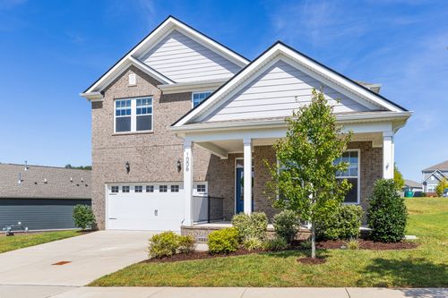 1006 Ewell Farm Cir, Spring Hill, TN, 37174-5166 | Card Image