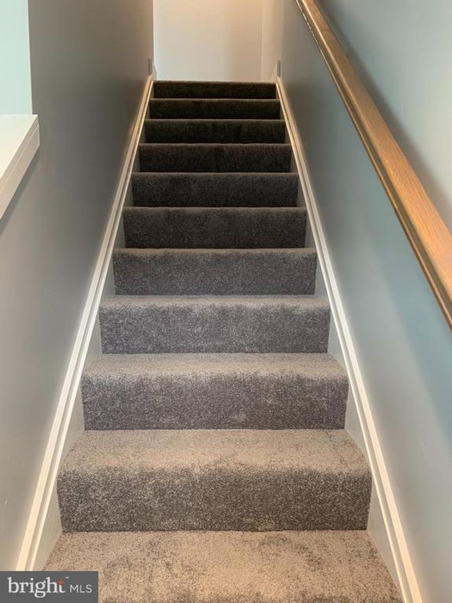 174 Bank St, Townhouse with 3 bedrooms, 2 bathrooms and null parking in MOUNT JACKSON VA | Image 11